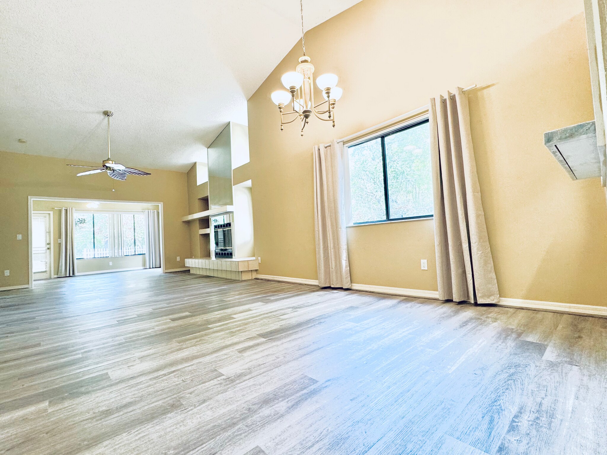 Building Photo - 4399 Brooker Creek Dr