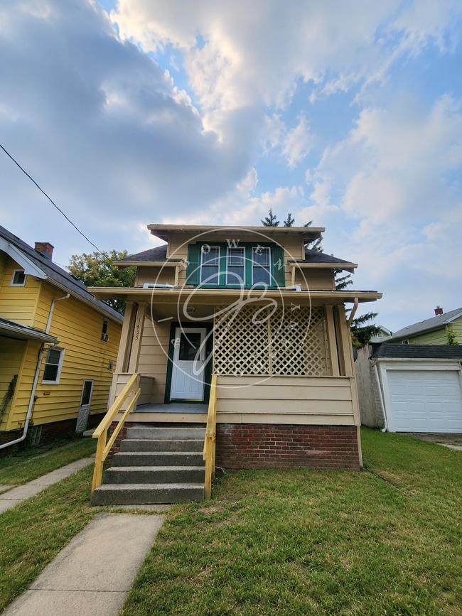 Building Photo - Spacious 3-Bedroom Home in West Toledo