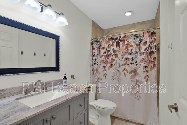 Building Photo - 13684 Exotica Ln