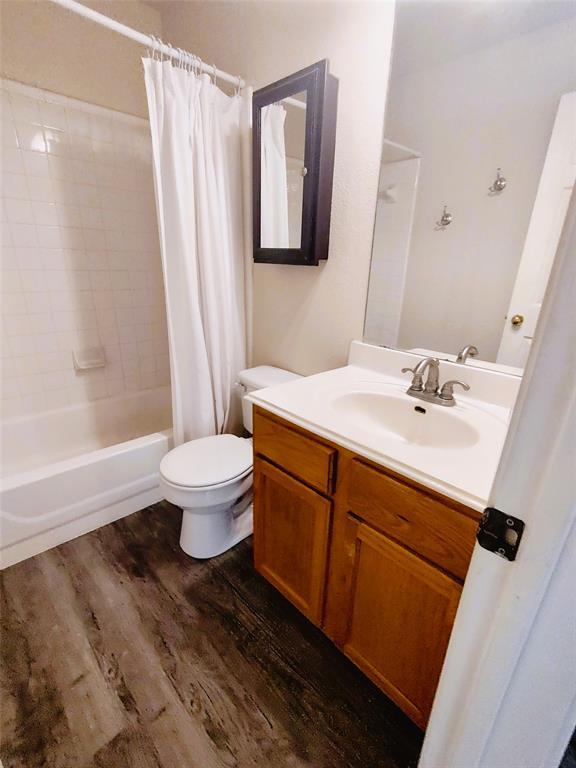 Building Photo - 2421 Wisteria Way