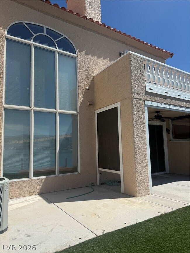 Building Photo - 3167 Lido Isle Ct