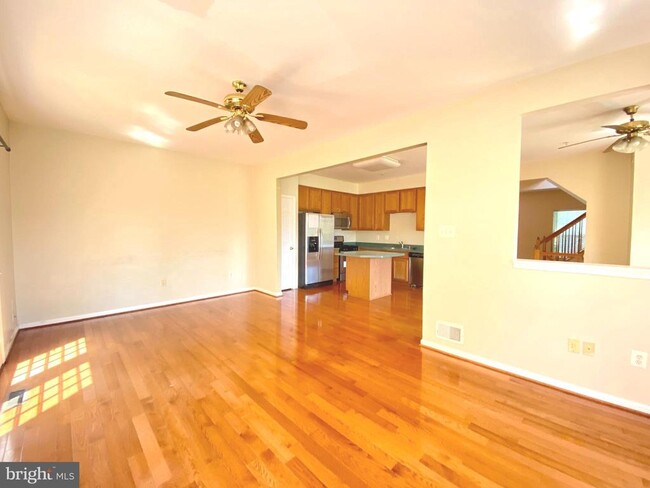 Building Photo - 13029 Vaden Terrace