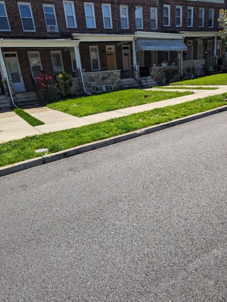 Building Photo - 2307 N Rosedale St