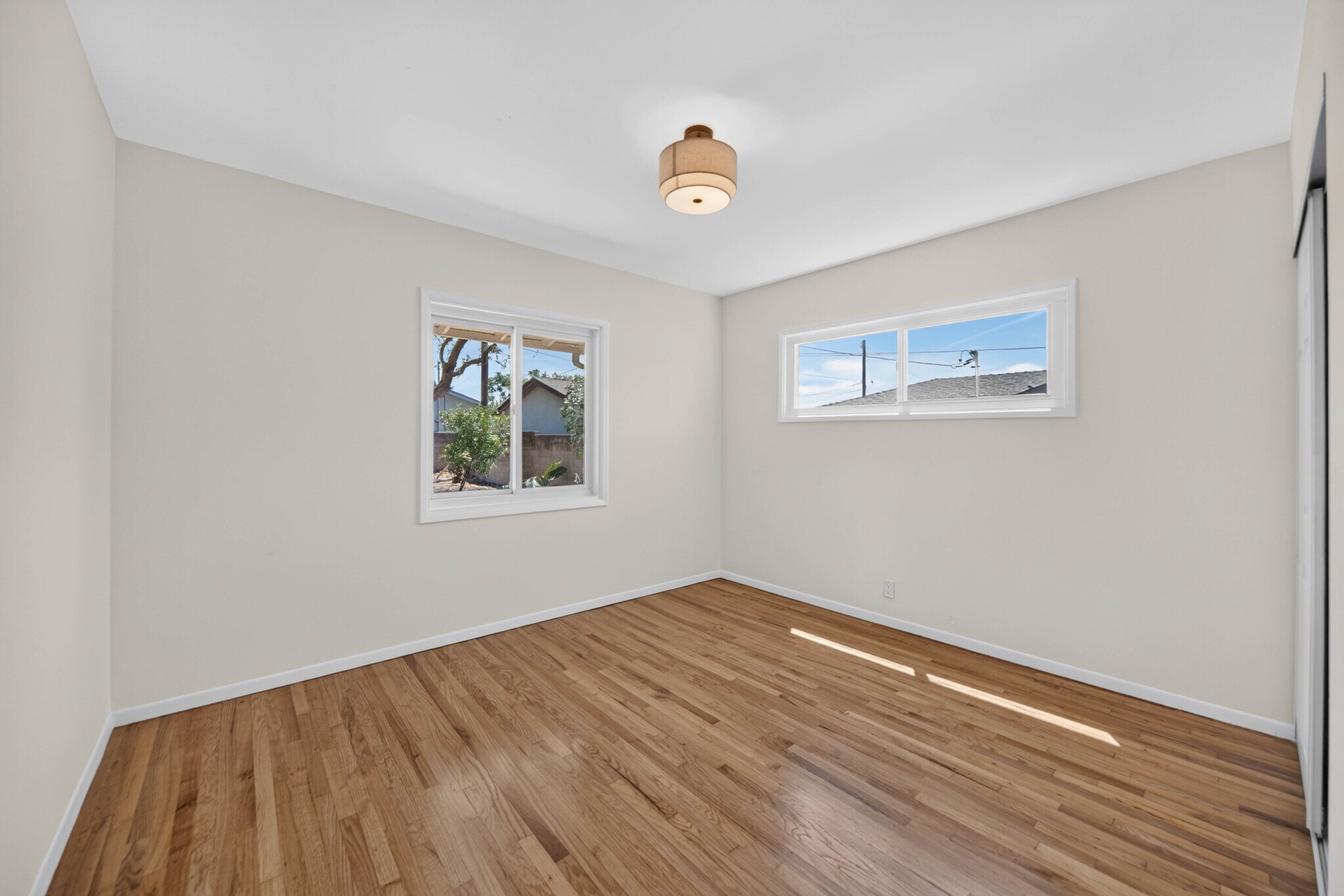 Building Photo - 1300 Solita Rd