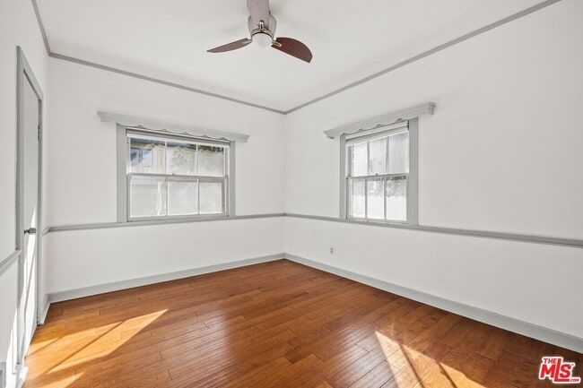 Building Photo - 153 Hollister Ave