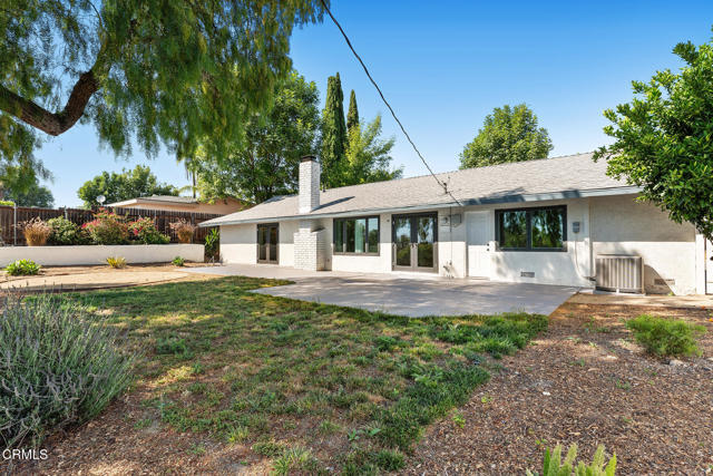 Building Photo - 1382 Calle Pimiento