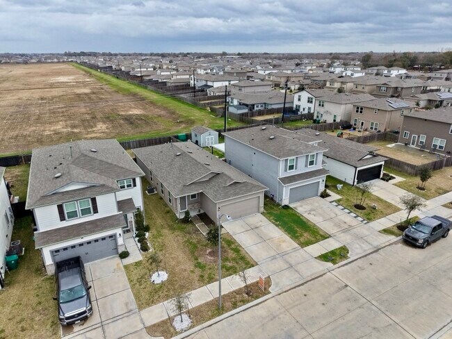 Building Photo - 10647 Cashew Run Ln