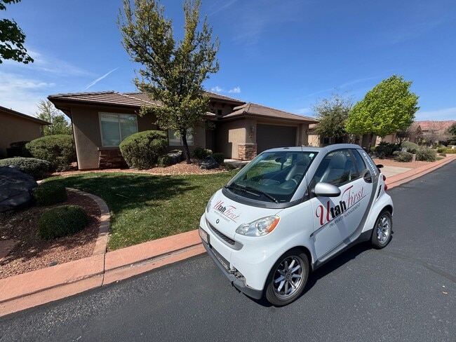 Building Photo - PRICE JUST REDUCED! Highly Desirable Lakota Ridge!