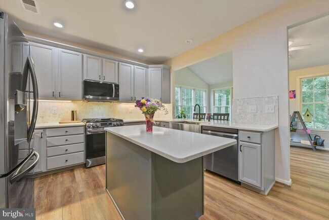 Building Photo - 5907 Tulloch Spring Ct