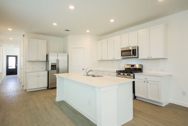 Building Photo - 526 Kayden Ct