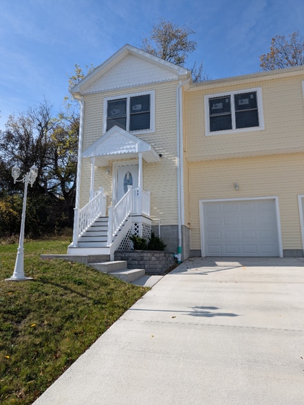 Building Photo - 109 Glade Ridge Dr