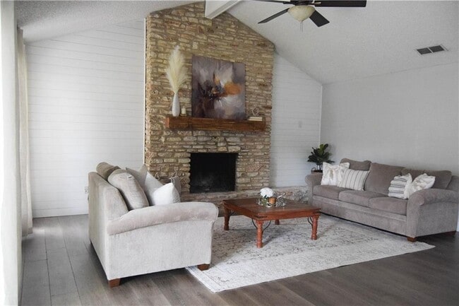 Building Photo - 3406 Valley Pike Rd