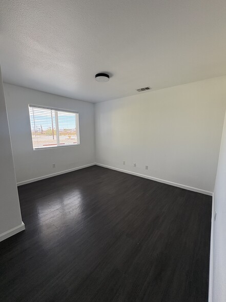 Bedroom 2 - 73538 Sun Valley Dr