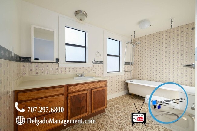 Building Photo - Downtown Benicia Historic 3 bedroom