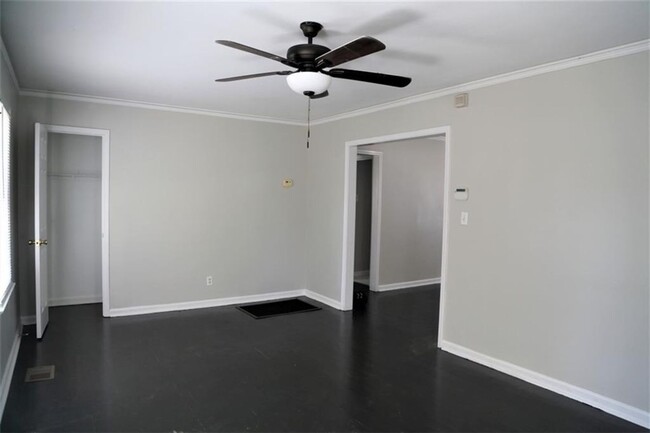 Building Photo - Banberry-Marietta Two Bedroom House