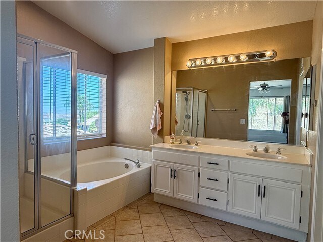 Building Photo - 27577 Echo Canyon Ct