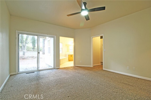 Building Photo - 18896 N Shore Dr