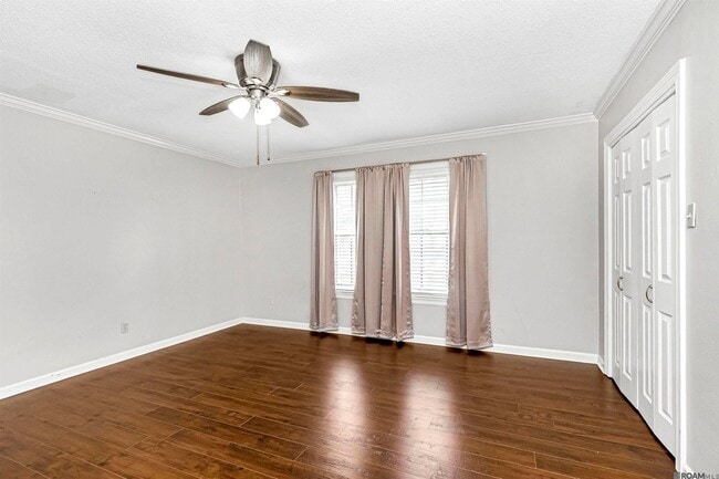 Building Photo - 1701 Lobdell Ave