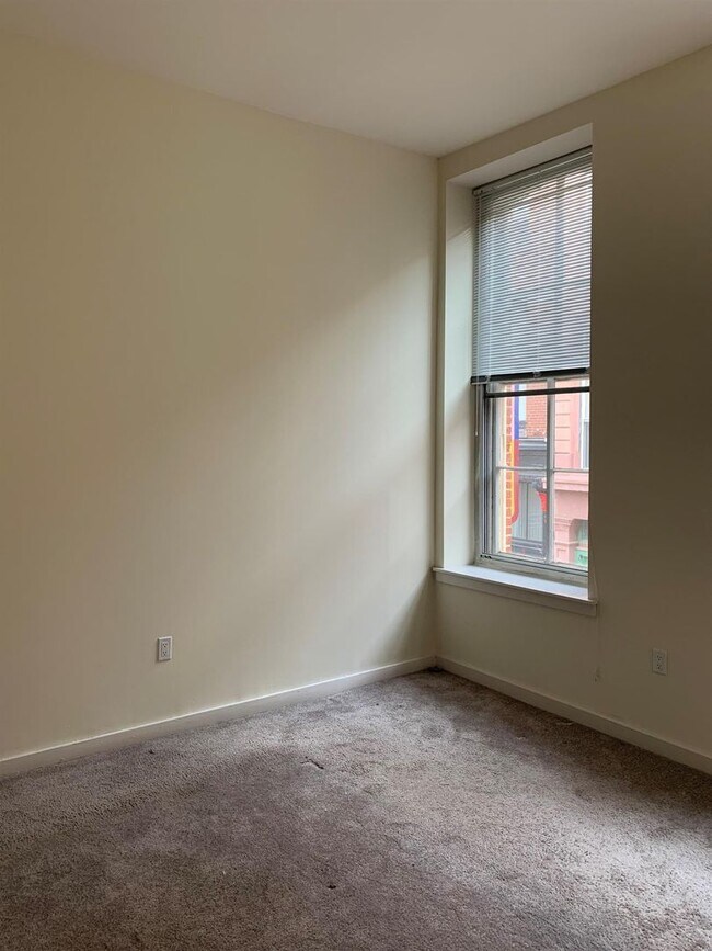 Building Photo - Welcome to Urban Elegance in the Heart of Historic Old City, Philadelphia