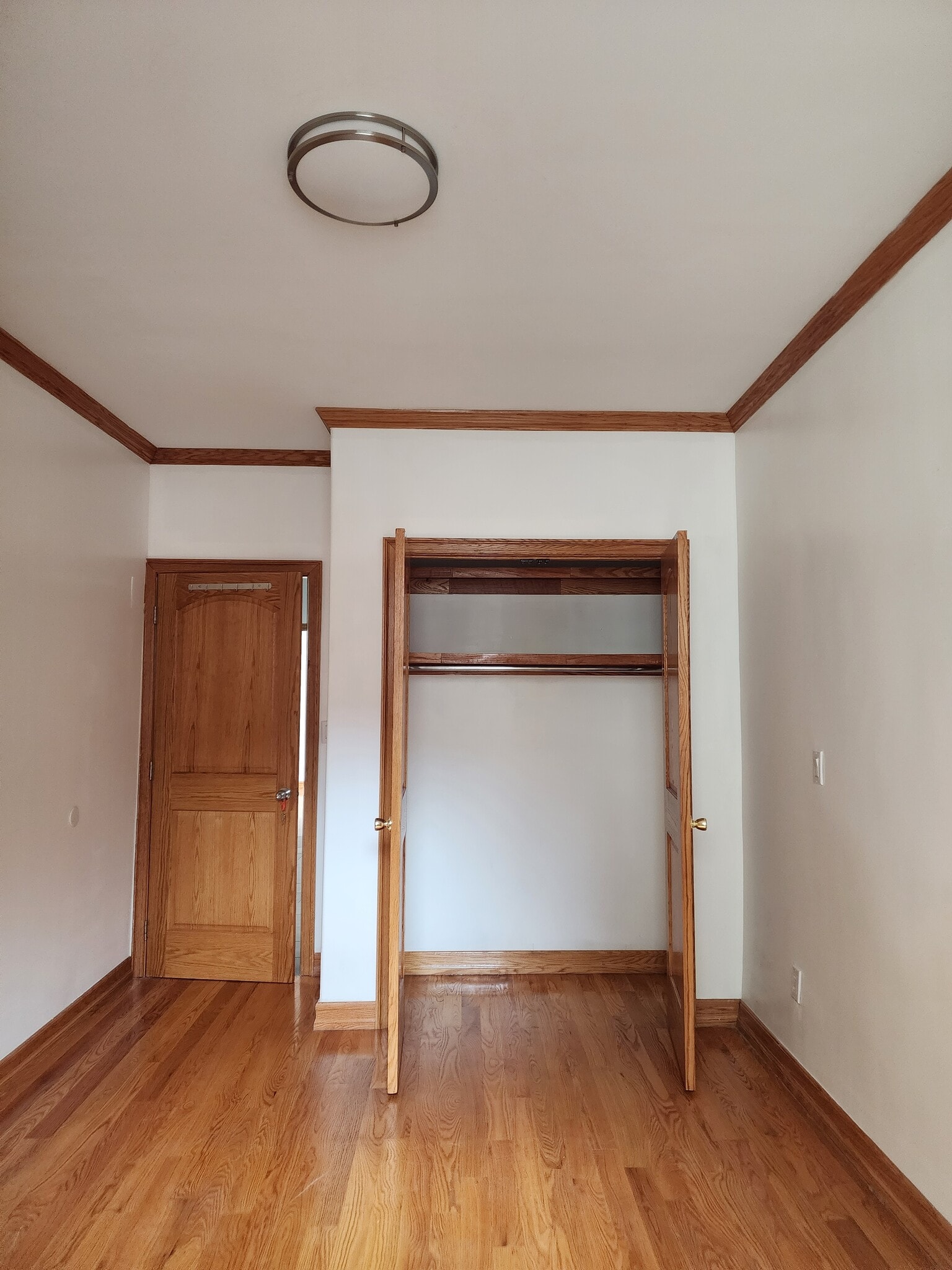 3rd bedroom pic x2 - 13259 Maple Ave