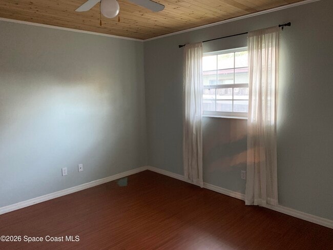 Building Photo - 920 Briarwood Blvd NE