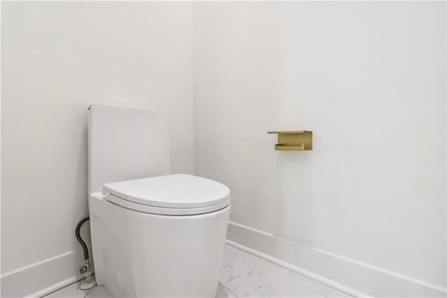 Building Photo - 1554 Columbia Cir