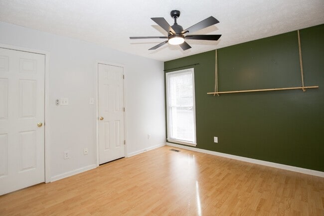 Building Photo - Charming 3 Bedroom Home in Pinehurst with ...