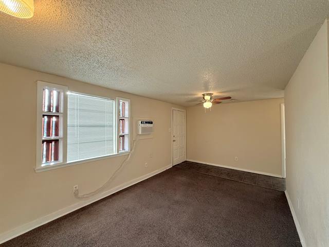 Building Photo - 10612 County Rd 1020