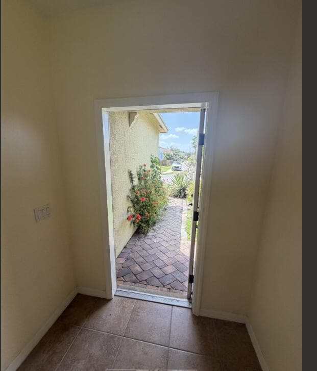 Building Photo - 9322 Treasure Coast St