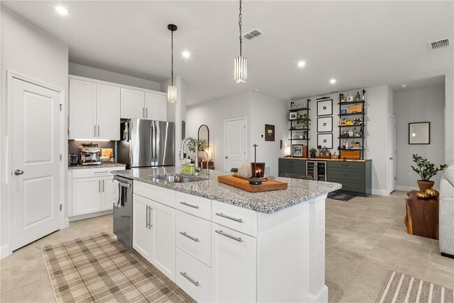 Building Photo - 5757 Anders Wy