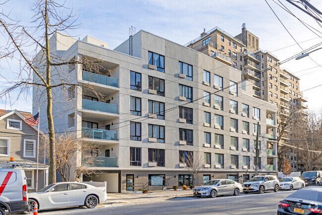 Building Photo - 3436 Kingsbridge Ave