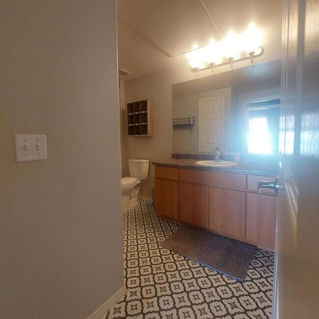 Building Photo - 14250 W Wigwam Blvd