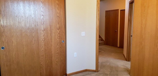 Building Photo - 2019 Barber Dr