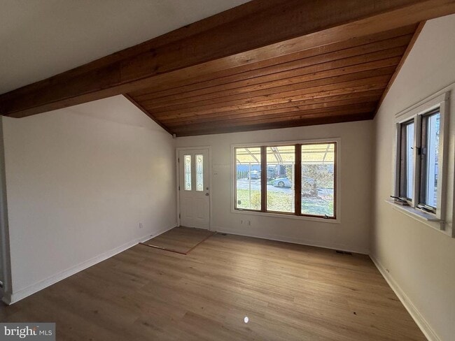 Building Photo - 1452 14th Ave