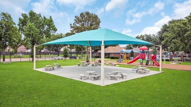 Building Photo - 19247 N Piper Grove Dr