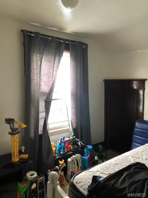 Building Photo - 730 Norfolk Ave