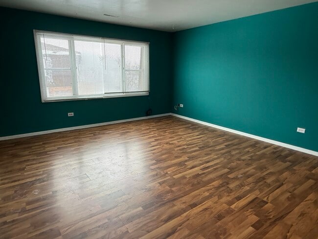 Building Photo - 1020 9th St