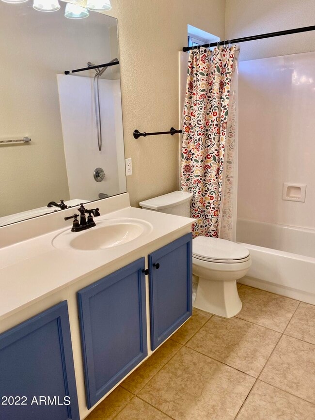 Building Photo - 3551 S Larkspur Way