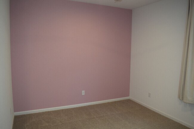 Building Photo - 2703 Coronado Ln