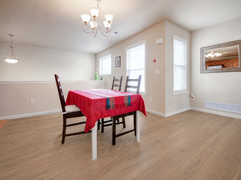 Building Photo - 103 Yorkminster Ln