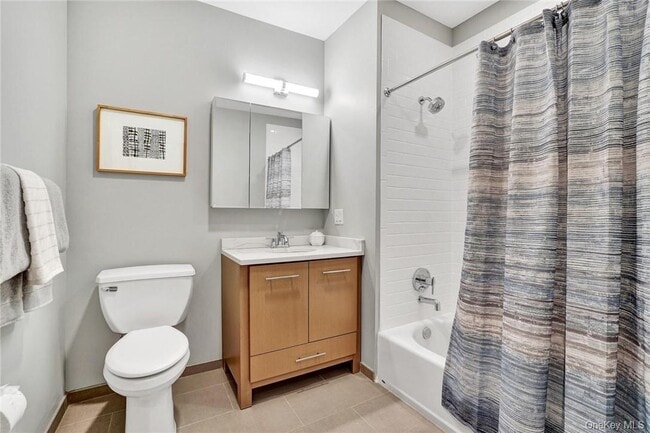 Building Photo - 92 Blauvelt Wy