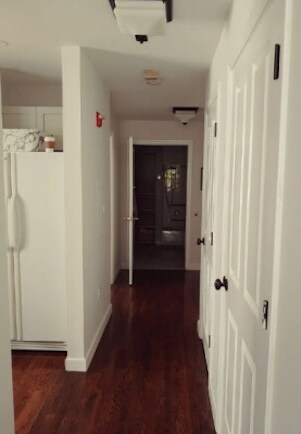 Building Photo - 644 Beacon St