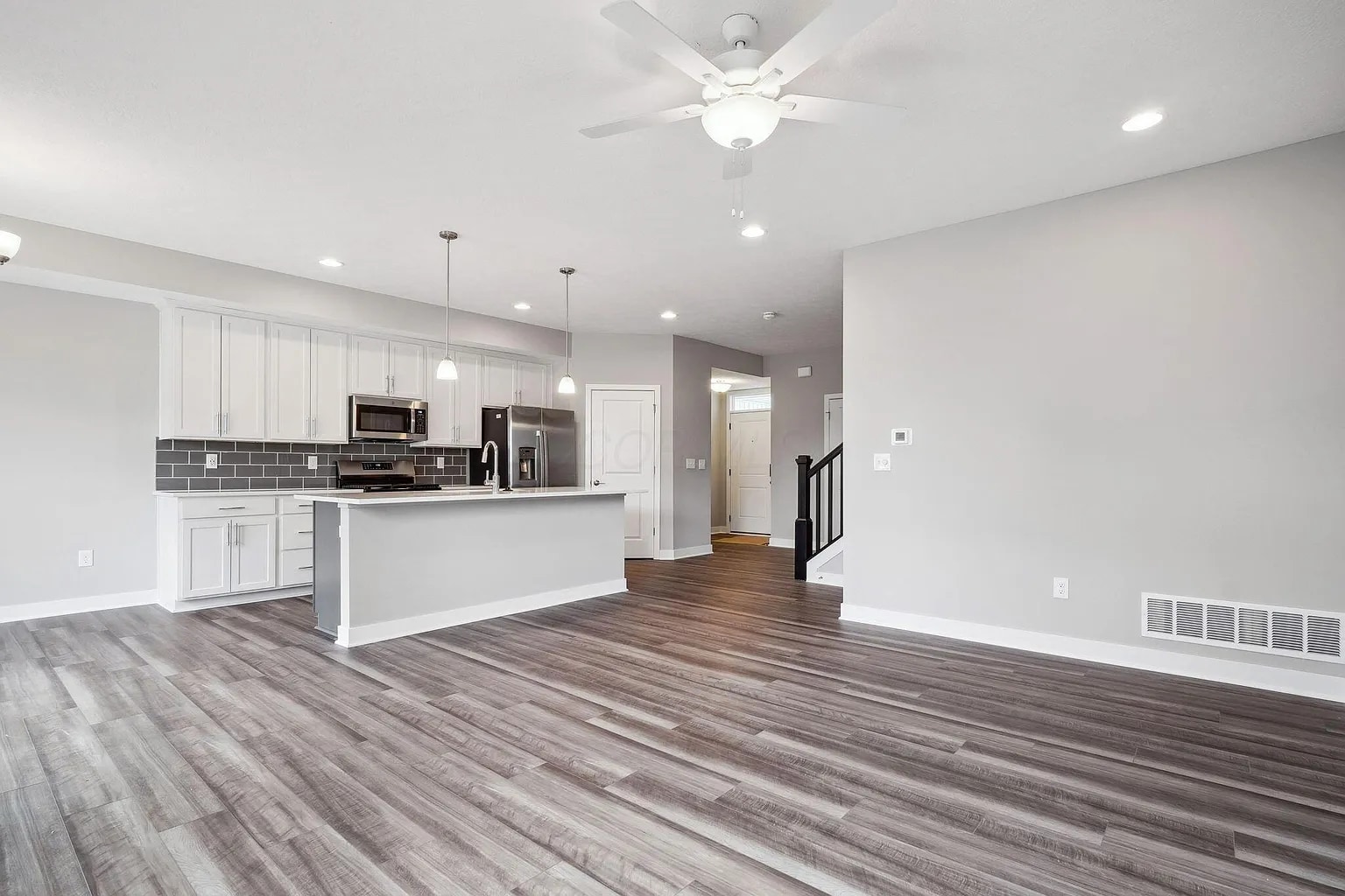 Building Photo - 6351 Azile Way