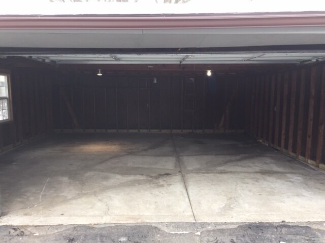 Building Photo - 3225 Clawson Ave / 2401-2403 W 13 Mile