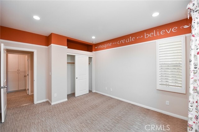Building Photo - 51 Wildvine