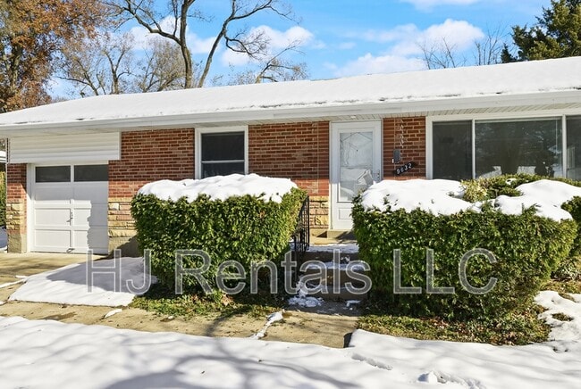 Building Photo - 9632 Cutler Dr