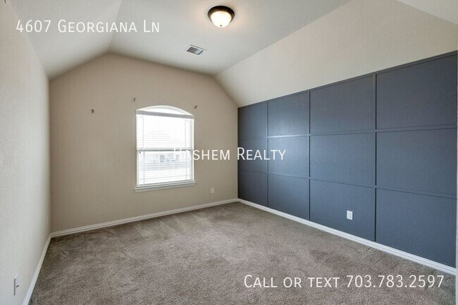 Building Photo - 4607 Georgiana Ln