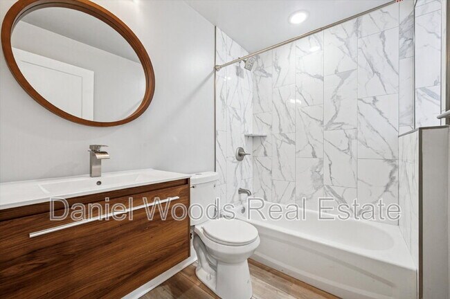 Building Photo - 1149 S 52nd St