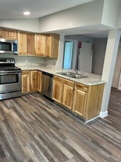 Building Photo - 6921 Milestrip Rd