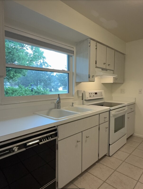 Building Photo - 4149 Prudence Dr